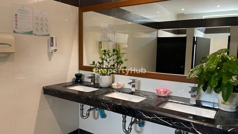 Emerald Building Offices For Rent –Khan Daun Penh