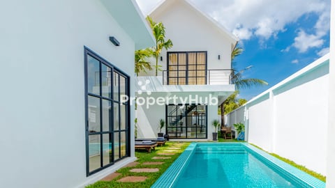 Charming 3BR Private Villa with Pool for Rent in Svay Dankum Area