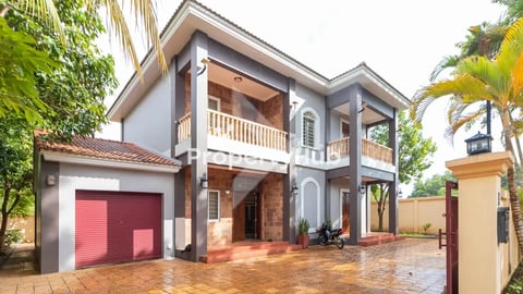 4BR-Villa for Rent in Svay Dangkum Area