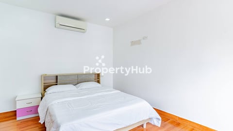2 Bedroom Apartment for Rent  Tonle Basak  Chamkar Mon