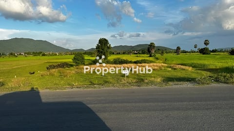 ដីសម្រាប់លក់