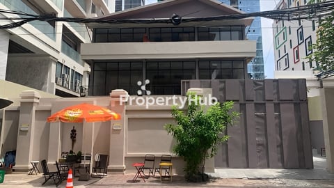 ផ្ទះលក់​