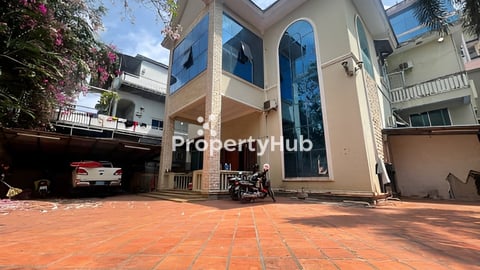 វីឡាសម្រាប់ជួល នៅទួលទំពូង | Villa for Rent in Toul Tumpoung