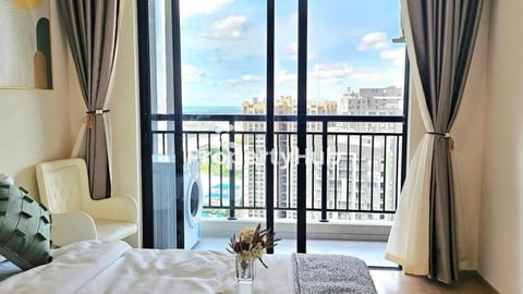 High Floor 1 Bedroom Apartment For Rent in Tonle Bassac