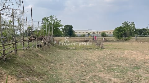 ដីធំទូរលាយ នៅជិតរោងចក្រ