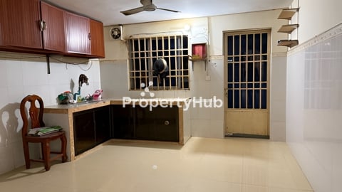 ផ្ទះលក់ ជាប់ផ្សារ បឹងសាឡាងថ្មី