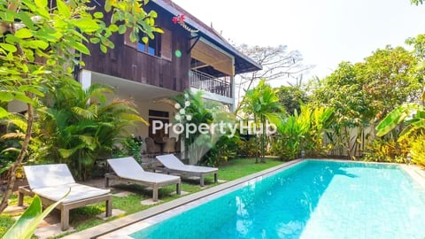 Wooden House for Sale in Sla Kram area