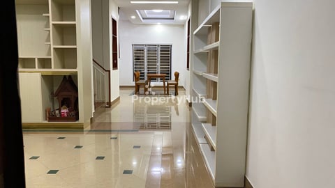 House Pheng Hourt Boeng Snor