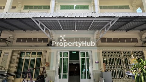 ផ្ទះអាជីវកម្ម (shop house-159,000$) ក្បែរអង់តែនទួលគោក