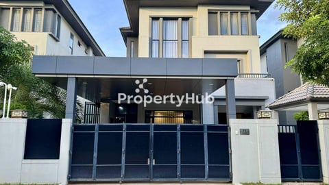 Luxury Queen Villa for Rent in Borey Chip Mong 50m