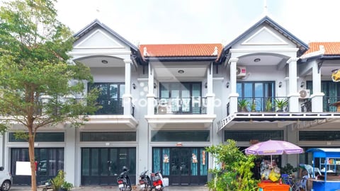 Link House for Sale in Borey Tourism - Krong Siem Reap