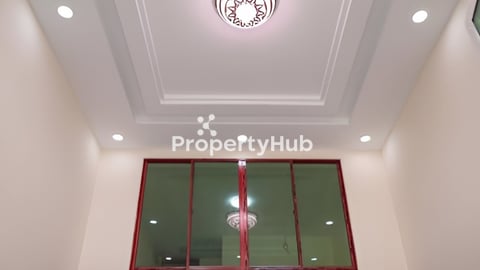 House for sale  (លក់បន្ទាន់ក្រោមទីផ្សារ បូរីនៅលើផ្លូវកប់ស្រូវជាប់សាលាថៃនឹងកូរ៉េ)