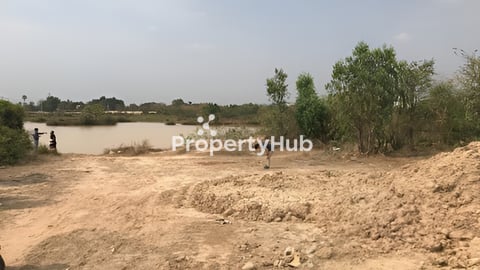 ដីសម្រាប់ជួល