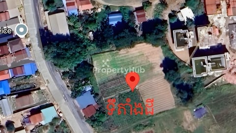 ដីលក់នៅសង្កាត់ជេីងឯក ខណ្ឌដង្កោ ភ្នំពេញ ជាប់ផ្លូវបេតុង20ម៉ែត្រ ក្រោយបុរីជីបម៉ុង60