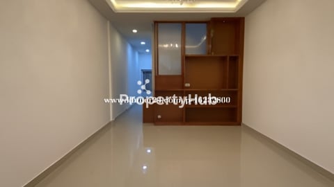 បូរីពិភពថ្មីឈូកវ៉ា2