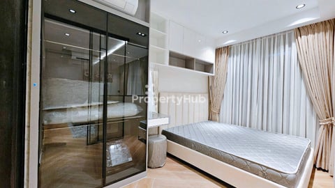 Premium 1-Bedroom Service Apartment for Rent – Time Square 5
