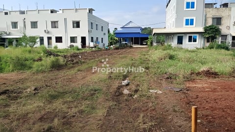 ដីលក់ ប្រភេទផ្ទះល្វែងមានគ្រឹះស្រាប់