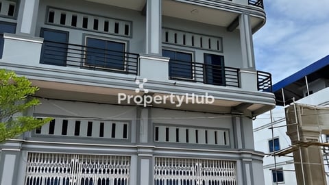 ផ្ទះលក់ មាន២ល្វែង