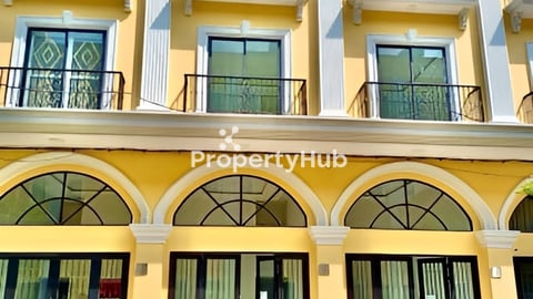 ផ្ទះអាជីវកម្ម​ | Shophouse 🕍 សំរាប់លក់​ នៅជ្រោយចង្វារ​