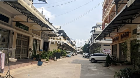 $62,000 ចចារ