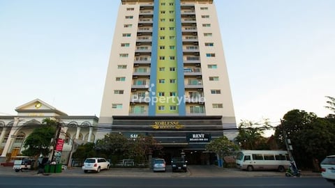 De Castle Noblesse Residence