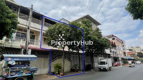 2-Flat House for Sale in Toul Svay Prey 2
