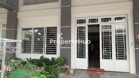 ផ្ទះល្វែងភ្លោះ បុរីពិភពថ្មីកួរស្រូវ2