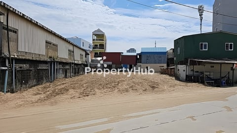 ជិតវត្តទួលសង្កែផ្លូវធំ 30ម៉ែត