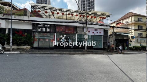 Spacious Shophouse for Rent in Boeng Keng Kang