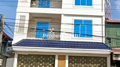 ផ្ទះលក់បន្ទាន់(ផ្ទះខ្លួនឯងផ្ទាល)អាចរកសុីបាន តម្លៃយ 450,000ដុល្លារ (អាចចរចាបាន)ប្