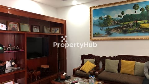 ផ្ទះលក់​បន្ទាន់