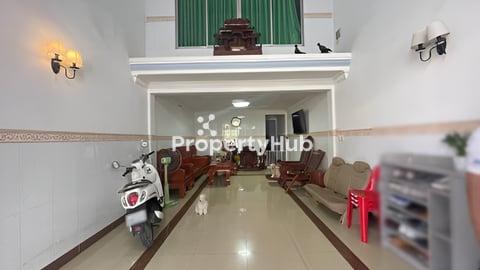 🏘 ផ្ទះល្វែង នៅបឹងទំពុន ជិតផ្លូវ371 ត្រូវការលក់បន្ទាន់ខ្លាំង (កូដ​៖ A05-005749)