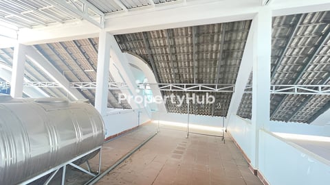 ផ្ទះអាជីវកម្មសម្រាប់ជួល ផ្តល់ជូនសម្ភារៈច្រើន អាចបើកជាការិយាល័យ  商业用房出租，配套设施齐全，可作