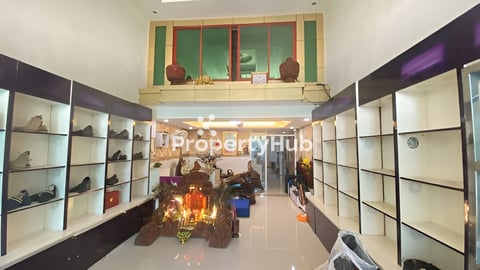 ផ្ទះលក់បន្ទានតំលៃក្រោមទីផ្សា