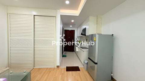 Studio room for rent-Olympia City