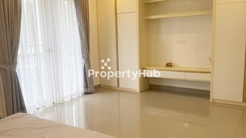 Twin Villa for Rent in Borey Chip Landmark 60m