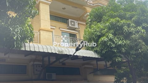 ម្ចាស់ផ្ទាល់លក់មានចំណូល250ក្នុងមួយខែស្រាប់លក់