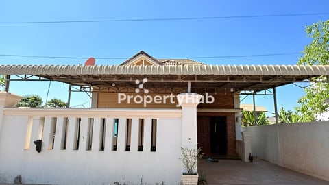 ផ្ទះវីឡាបែបទំនេីបលក់នៅផ្លូវក្រវ៉ាត់ក្រុងទី1​ ម្ចាស់ផ្ទាល់