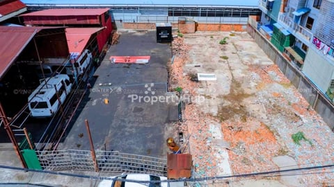 ដីលក់នៅជិតអង់តែនទួលគោក