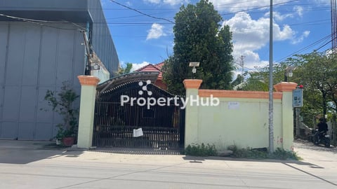 Versatile Commercial Land for Sale in Choung Ek