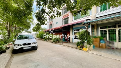 🏘 ផ្ទះល្វែង ក្នុងបុរី ជ័យជំនះ ជិតស្តុបលូប្រាំ ត្រូវការលក់បន្ទាន់ខ្លាំង