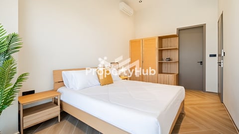 Urgent sale Time Square 5 BKK1 3 bedrooms