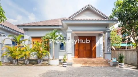 2BR-House for Rent in Svay Dangkum area