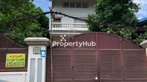 ផ្ទះលក់បន្ទាន់ សៀមរាប ផ្សារលើ