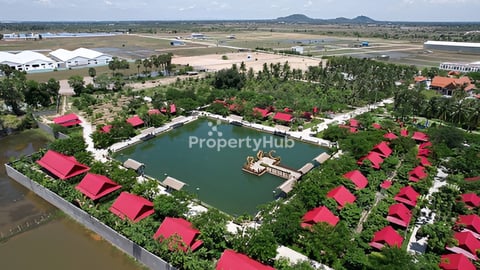 ដីនៅផ្លូវ​ 51 ក្បែផ្សារបាត់ដឹង