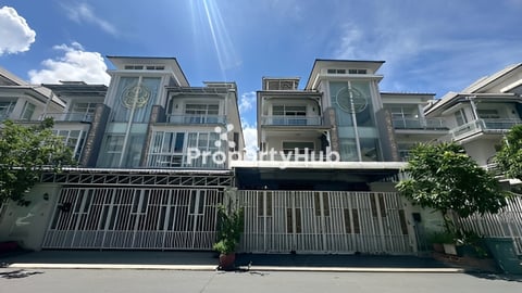 វីឡាភ្លោះសម្រាប់លក់នៅបុរីអ័រគីដេ2004 គម្រោងថ្មី