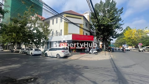 ផ្ទះកែងសម្រាប់ជួល នៅទួលទំពូង