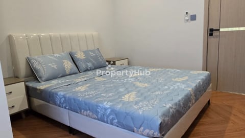 1-BR Condo for rent at CROWN TOWER