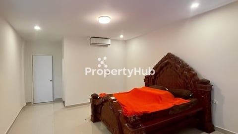 ពីមុនលក់ 230000$ នូវលក់តែ 189000$(សំខាន់មានចំណូលស្រាប់)