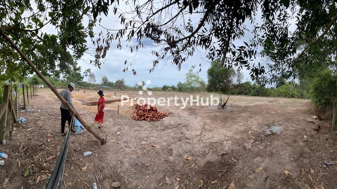 ដីល្អសំរាប់ធ្វើផ្ទះលំហែរឺរឺសត